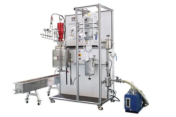 5L熔融聚合反應(yīng)釜合成裝置右視照片